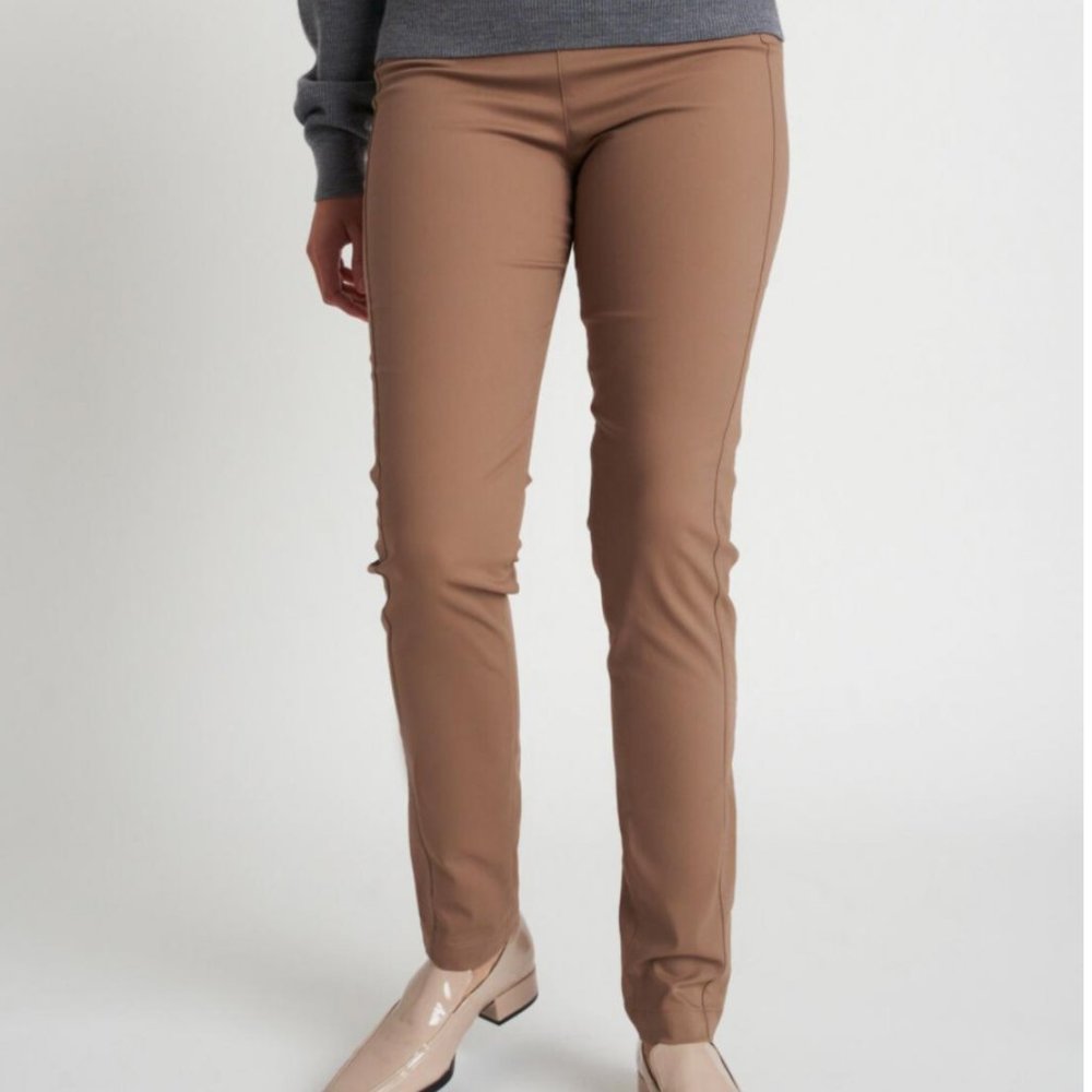 Kit and Ace Classic Navigator Collection Pants size 6 in Bark